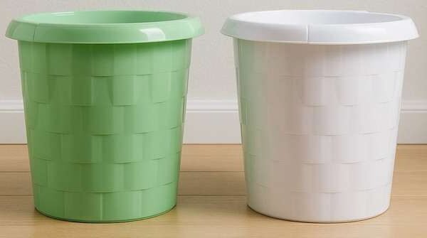 Bricks Dustbin